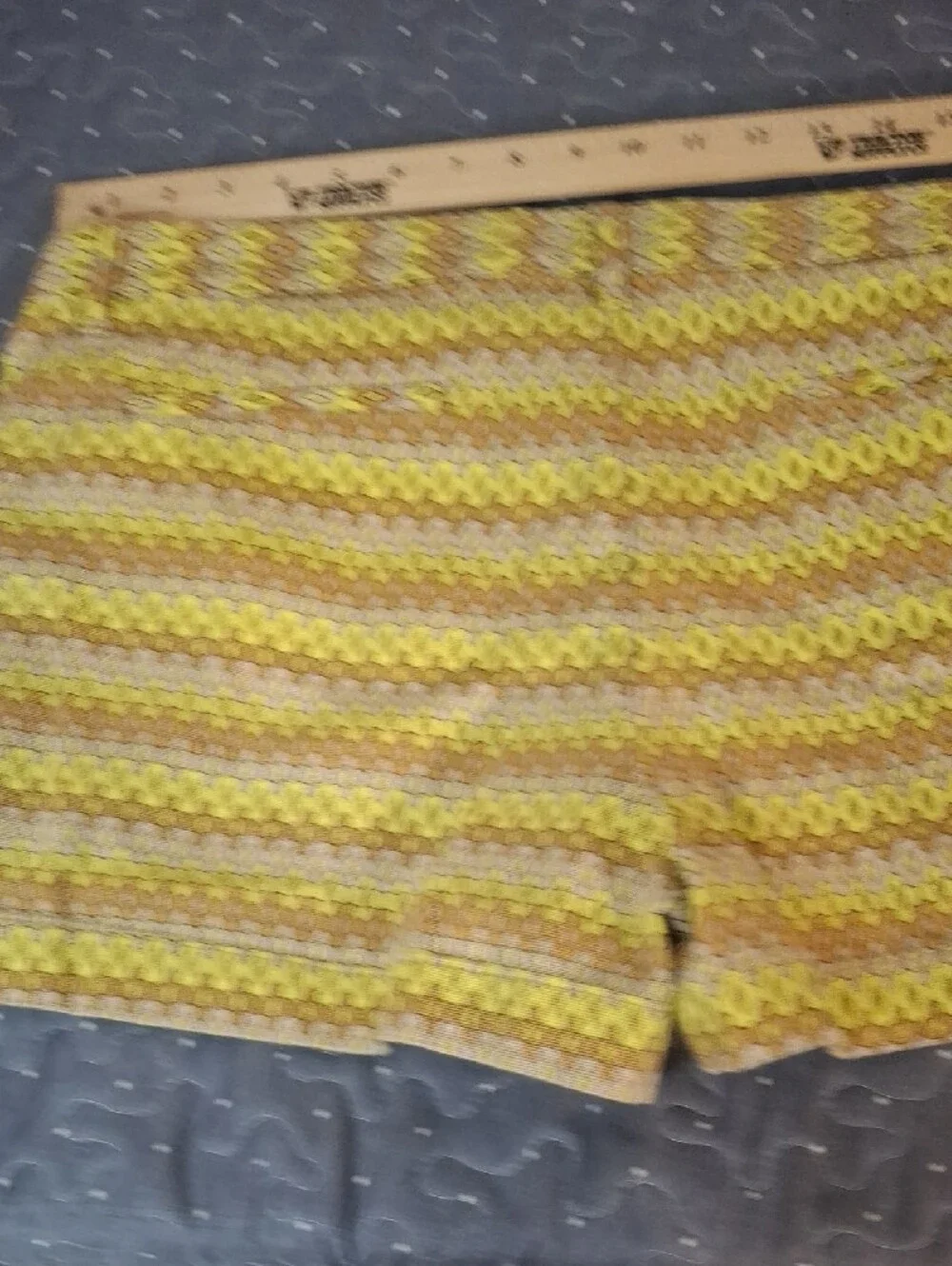 Joe Fresh Yellow and Tan Geo-Print Women’s Shorts Size 16
